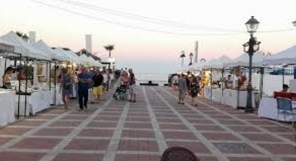 Torremolinos instalará el Mercado Artesanal en la Avenida Palma de Mallorca