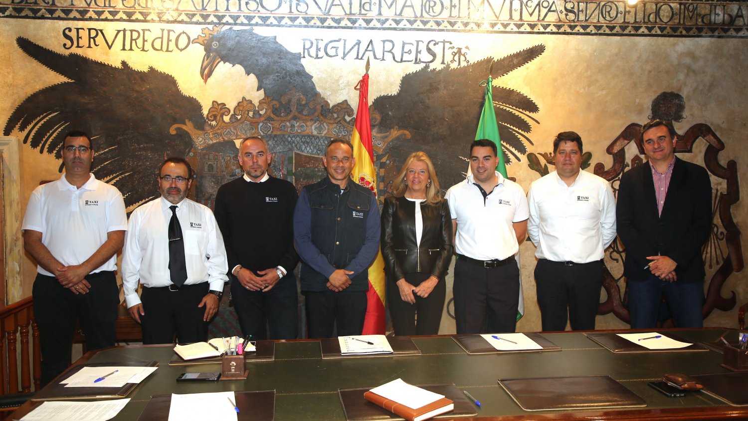 La alcaldesa de Marbella se reune con Taxisol para trasladarle su apoyo 