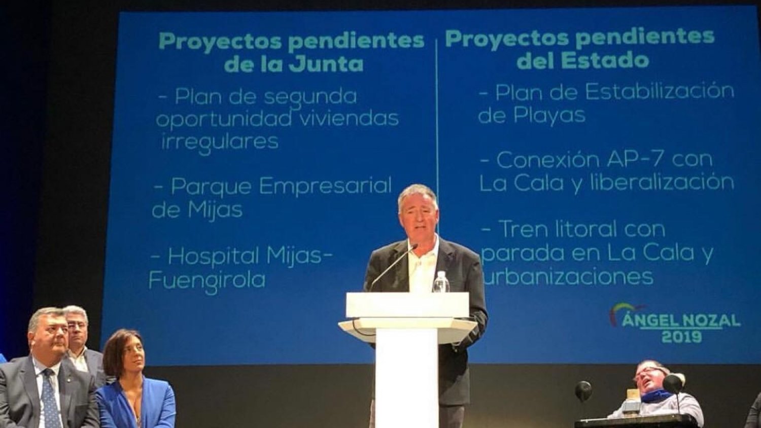 Nozal le traslada a Casado que la estabilización de las playas es una prioridad para el municipio