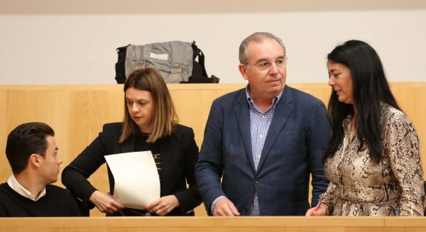 La Diputación destinará los 33 millones del superávit al desarrollo de los 103 municipios de la provincia