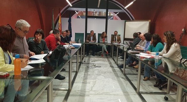 Educación presenta a los sindicatos el programa PERED para combatir el abandono escolar