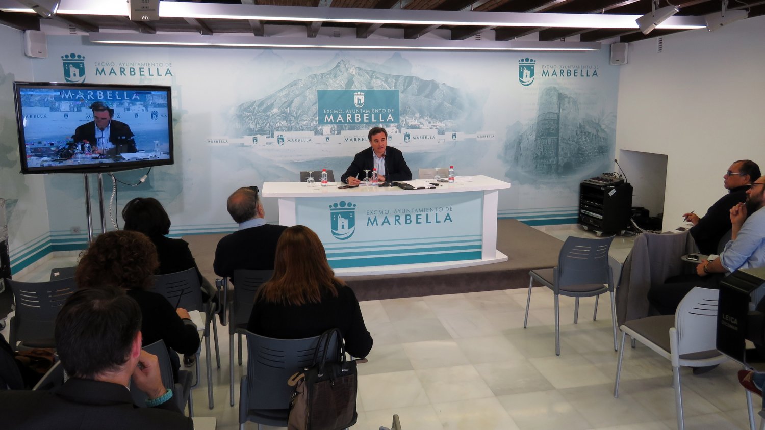 Marbella cede una parcela de 1.880 metros cuadrados a la asociación de autismo Ángel Rivière