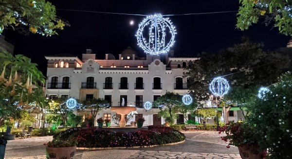 Estepona inaugura el 2 de diciembre el alumbrado navideño con más de un 2.000 puntos de luz