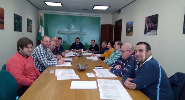 La Junta acuerda con las organizaciones agrarias y los regantes la planificación de los riegos del Guadalhorce