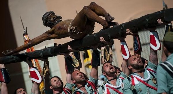 Mena solicita a Rivera, Casado y Abascal que no acudan al traslado del Cristo de la Buena Muerte