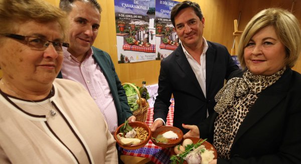 En el 'II Día del Pipeo' las habas vuelven a ser las protagonistas