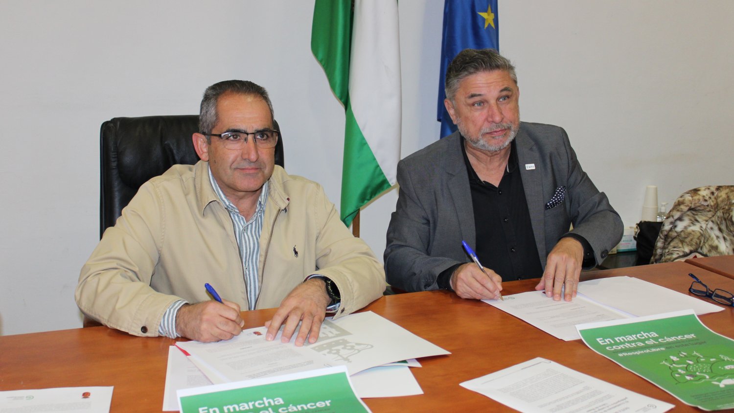 El Ayuntamiento de Álora declara el polideportivo y el campo de fútbol Espacios Libres de Humo
