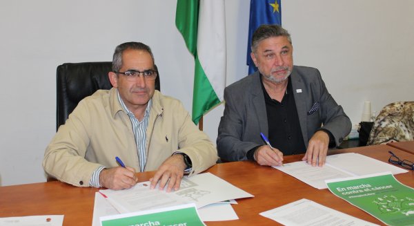 El Ayuntamiento de Álora declara el polideportivo y el campo de fútbol Espacios Libres de Humo