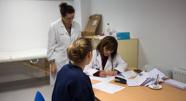 El Ayuntamiento de Estepona realiza un estudio para prevenir cardiopatías en estudiantes