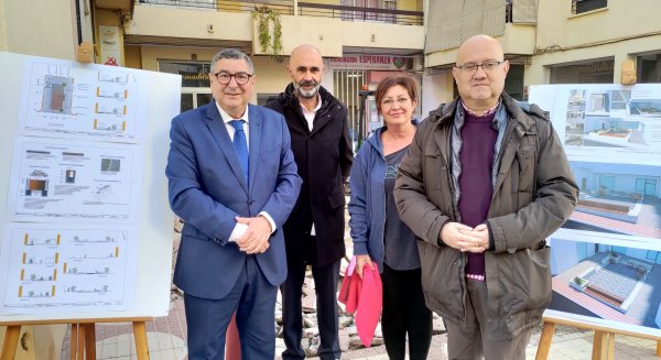 Vélez-Málaga comienza las obras de remodelación y embellecimiento de las plazas del barrio de Capuchinos