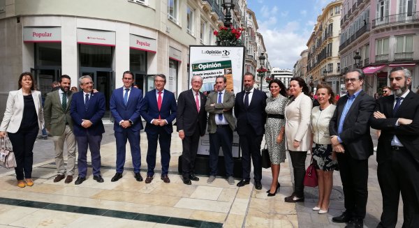 Calle Larios acoge una exposición por el XX aniversario de la Opinión de Málaga
