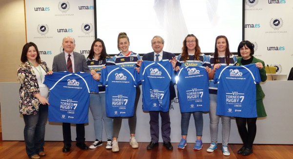 El equipo femenino de rugby de la UMA organiza el VII torneo contra el Cáncer
