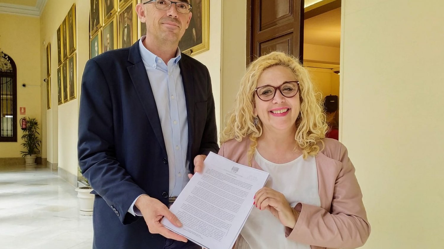 IU-MpG pide la dimisión del alcalde por no cesar a los concejales investigados por corrupción