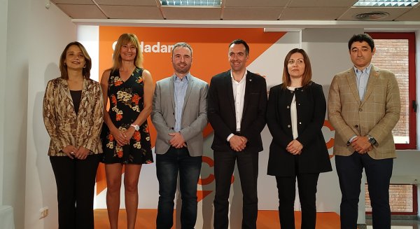 Ciudadanos presenta sus listas al Congreso y Senado