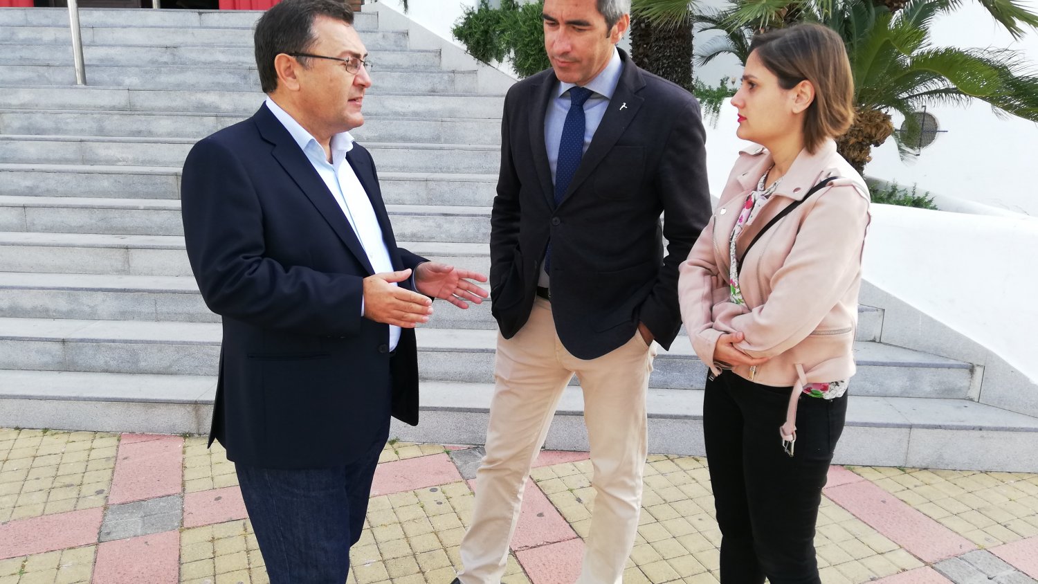 El PSOE reclama un Gobierno que trabaje 