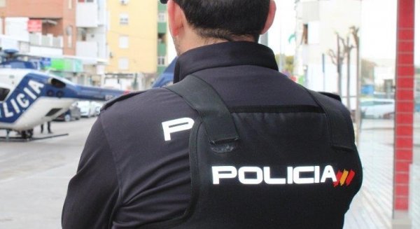 La Policia Nacional detiene a un hombre por violencia de género gracias a la colaboración ciudadana