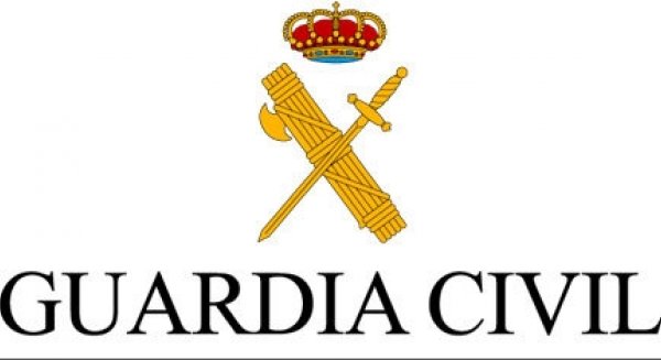 SEPRONA y Guardia Civil incautan 400kg de productos pesqueros de una embarcación recreativa