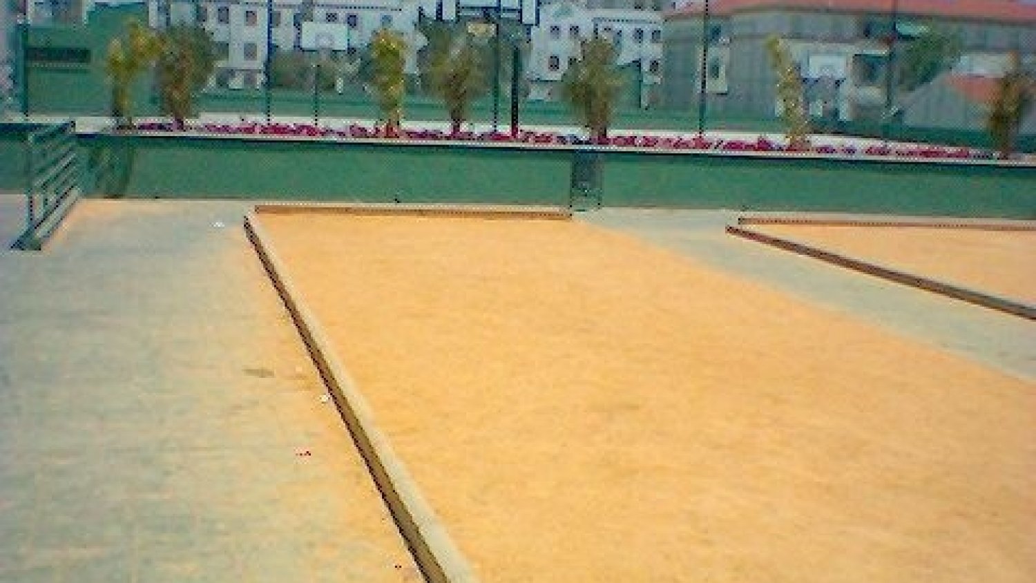 PSOE, IU y Málaga Ahora piden mejoras en las instalaciones deportivas de Las Delicias