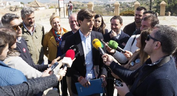 El PP reivindica en Antequera la defensa de las tradiciones y de la Semana Santa
