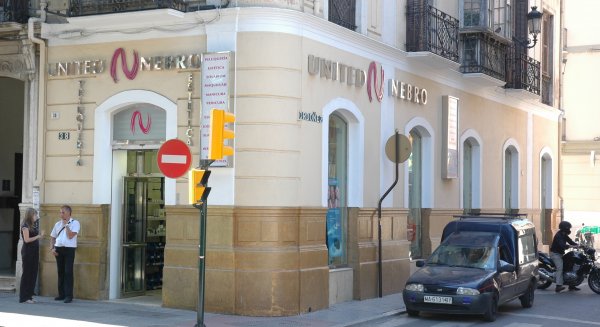 United Nebro echa el cierre en la Alameda por culpa de las obras del metro