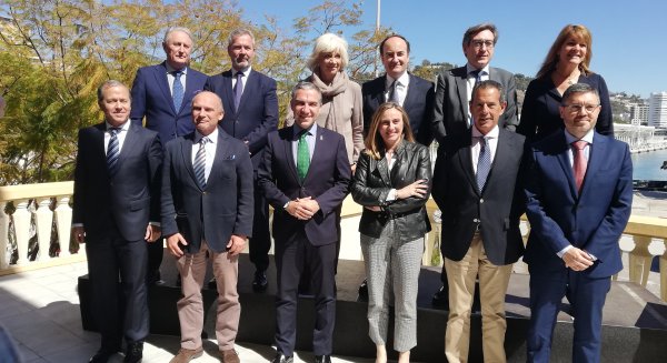 Bendodo insta a los presidentes de las Autoridades Portuarias a “aprovechar al máximo el potencial” de los puertos andaluces