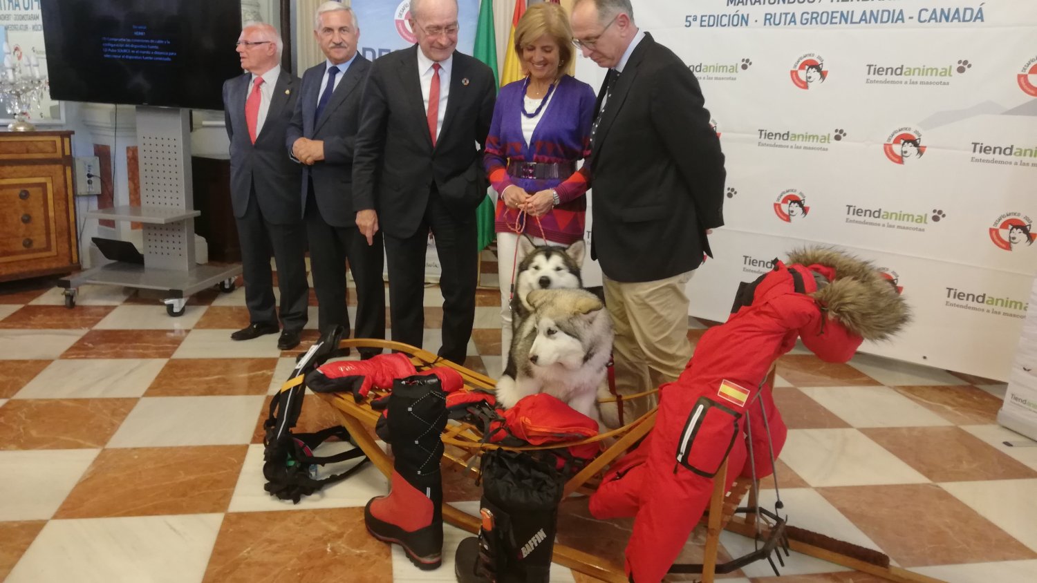 Manuel Calvo, en solitario, llevará a cabo la V edición de la expedición polar ‘Desafío Ártico 2019’