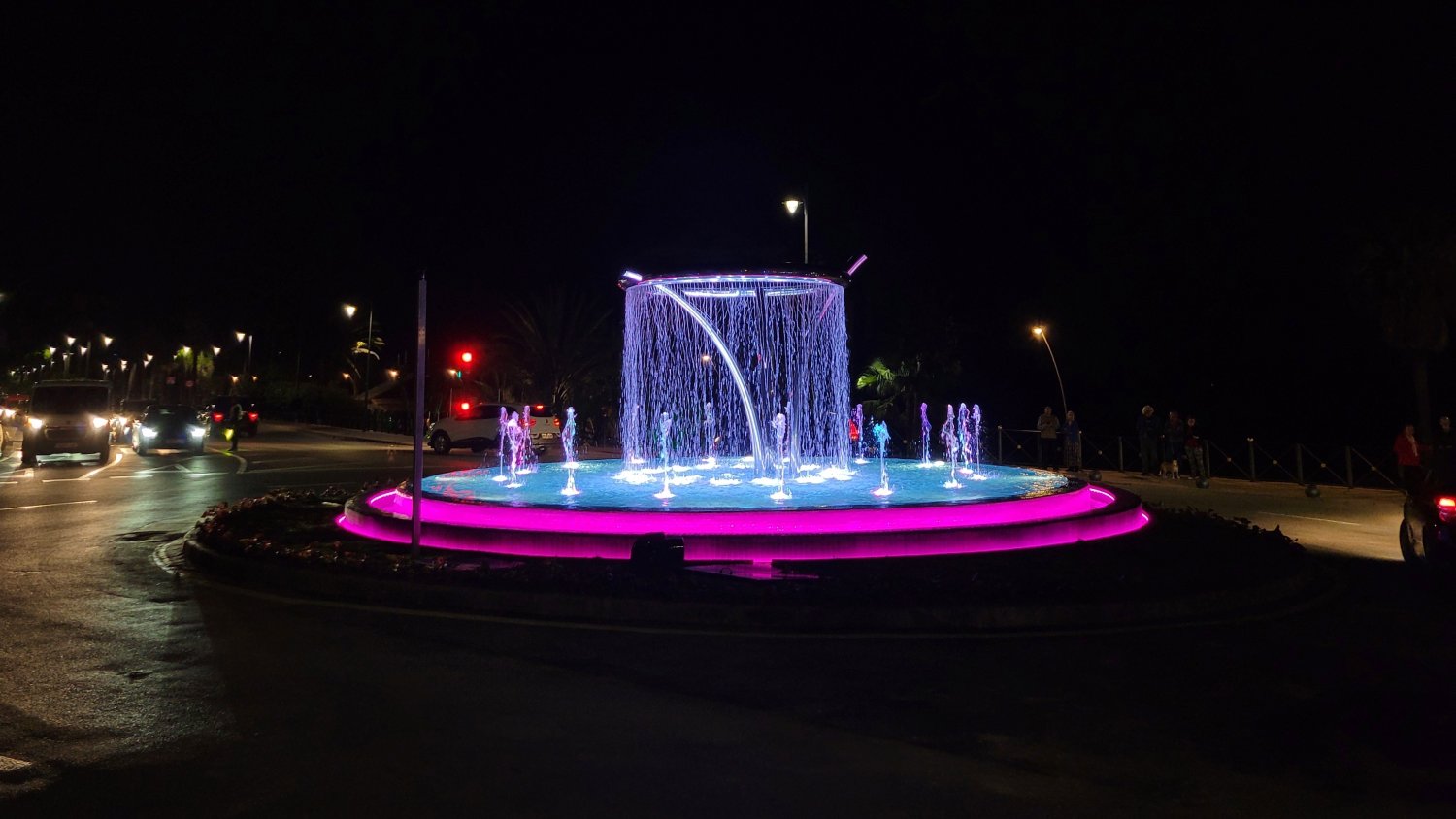 Estepona construye una segunda fuente ornamental para embellecer la entrada este al casco urbano