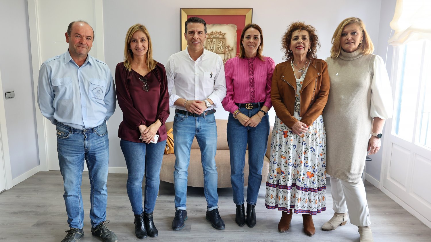 El pleno de Torrox aprueba la nueva estructura municipal consensuada por el equipo de gobierno y los sindicatos