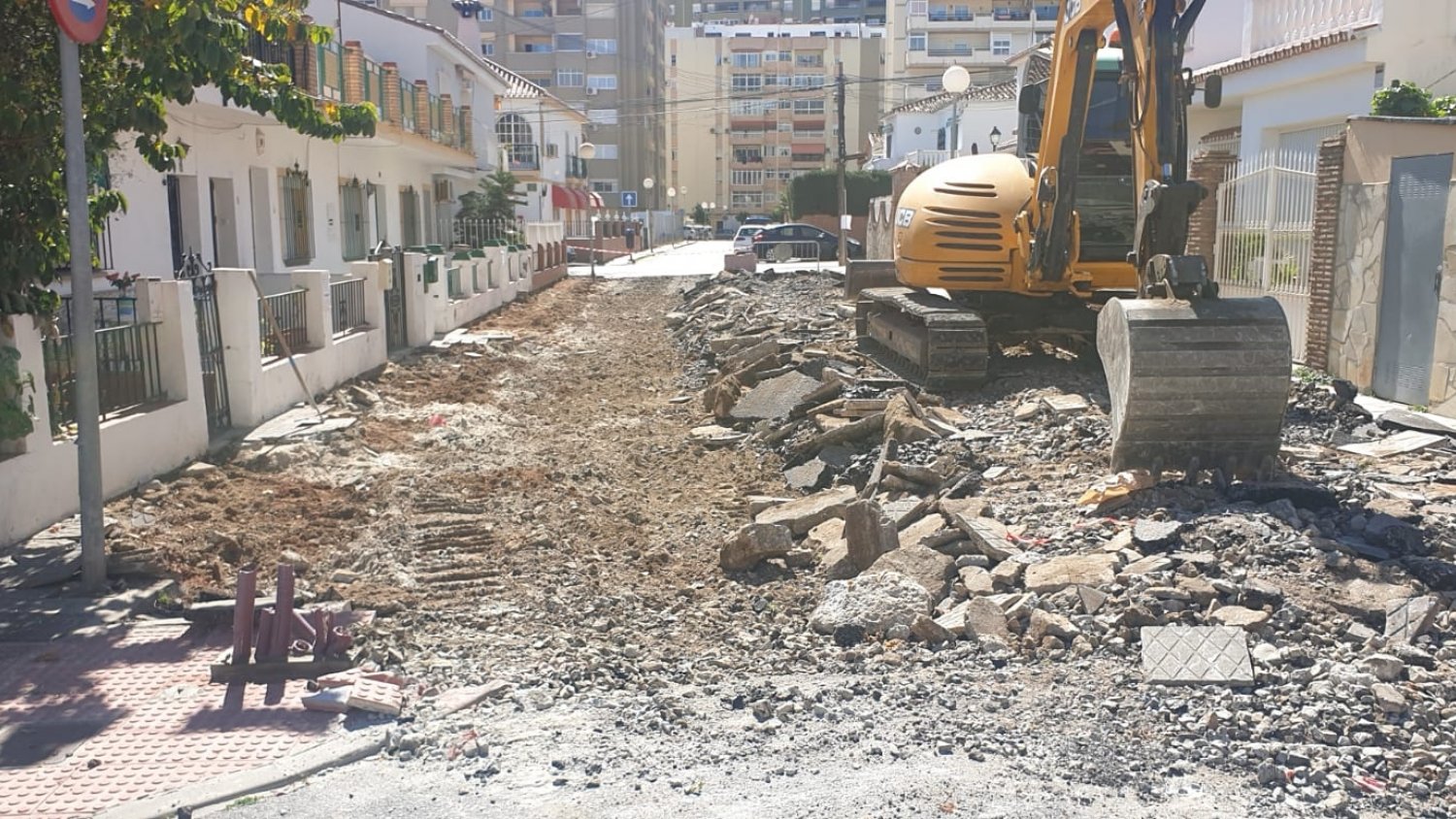 Comienzas las obras de remodelación integral de calle Santa Fe en Los Boliches