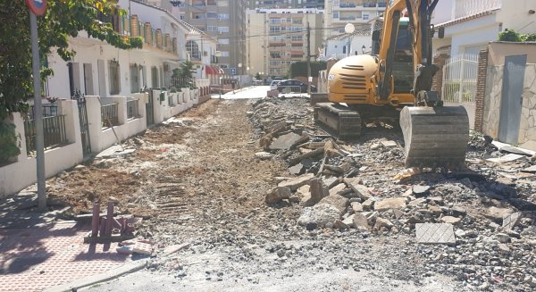 Comienzas las obras de remodelación integral de calle Santa Fe en Los Boliches