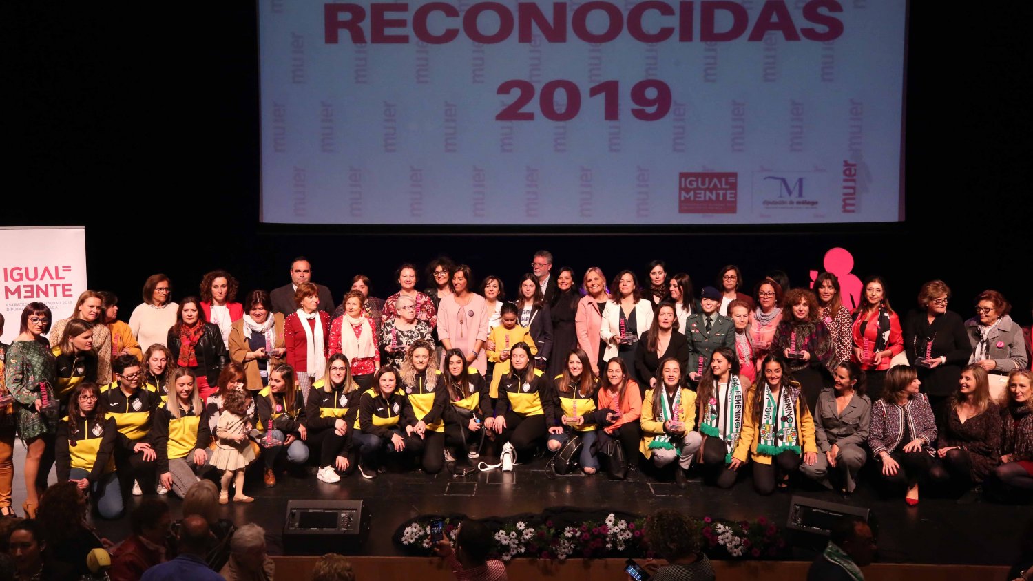 La Diputación de Málaga premia a mujeres y entidades por su trabajo
