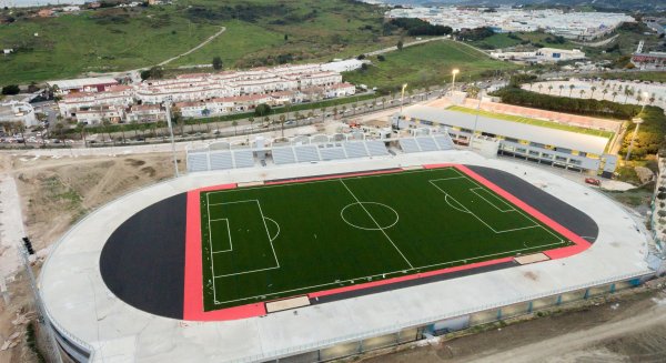 Estepona promociona el Estadio de Atletismo y la oferta deportiva en la ITB
