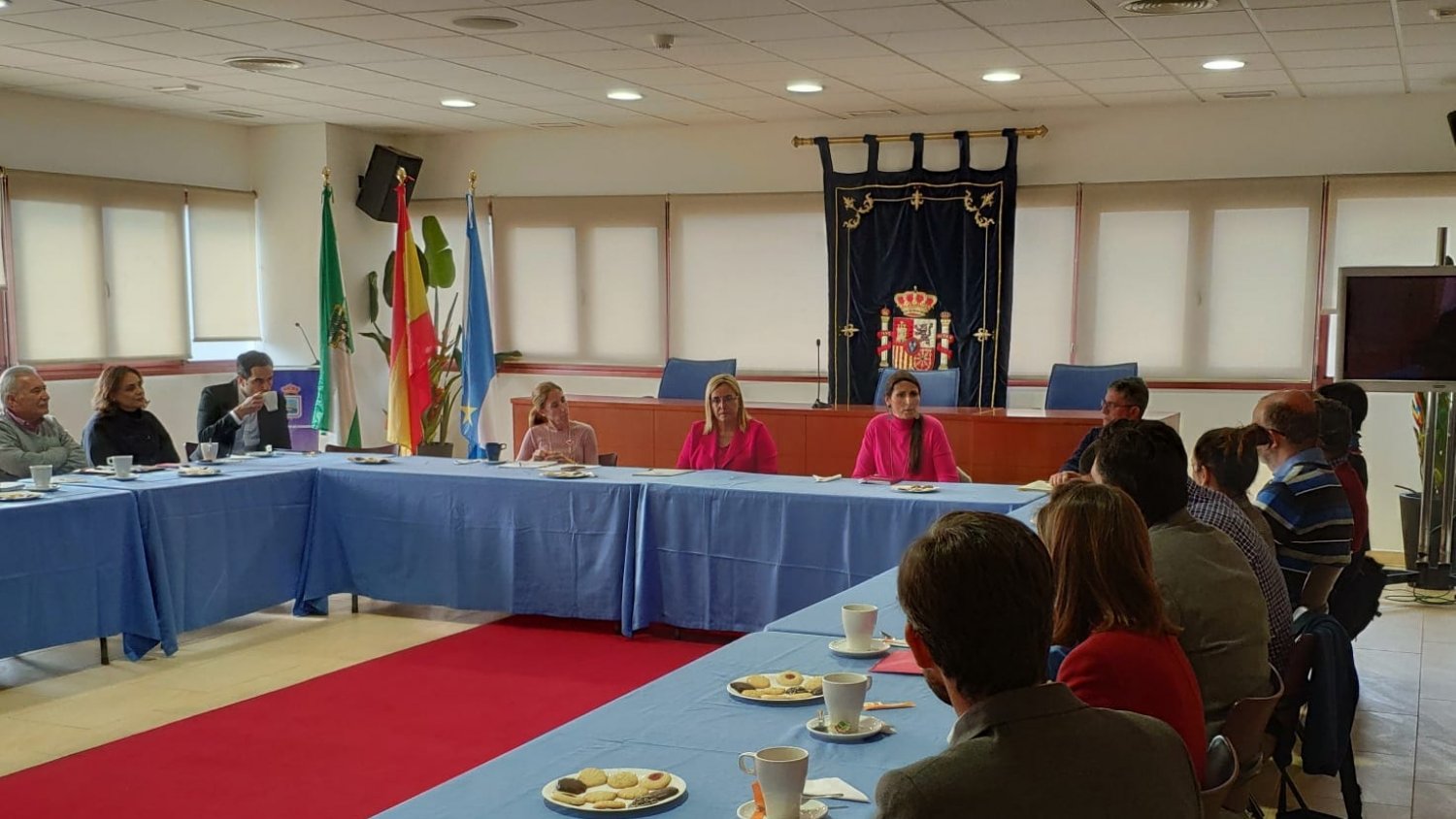 La delegada de Educación mantiene su primera toma de contacto con los centros educativos de Fuengirola