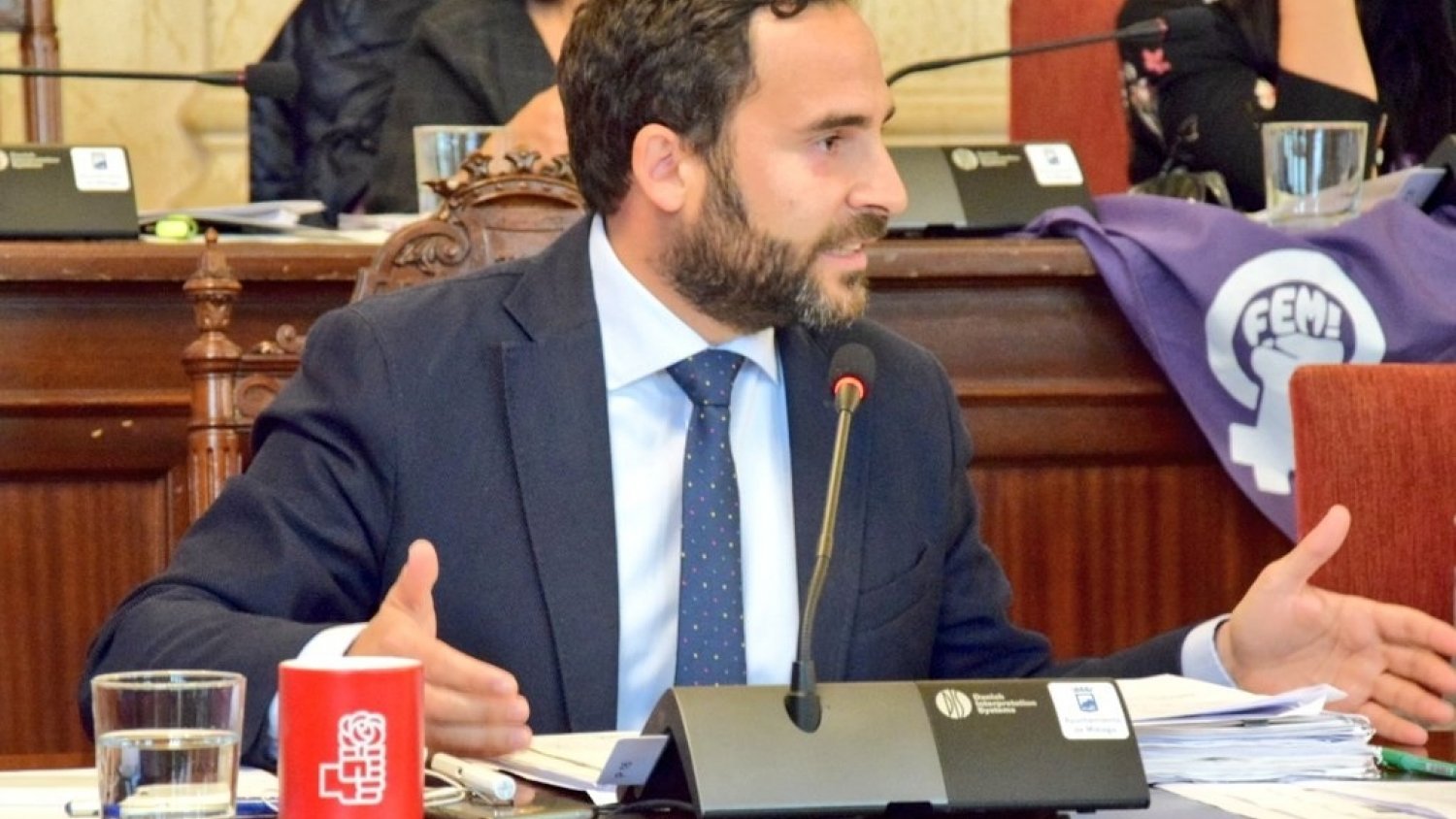 El Pleno de Málaga acuerda por mayoría absoluta cesar a Porras y al gerente de LIMASA