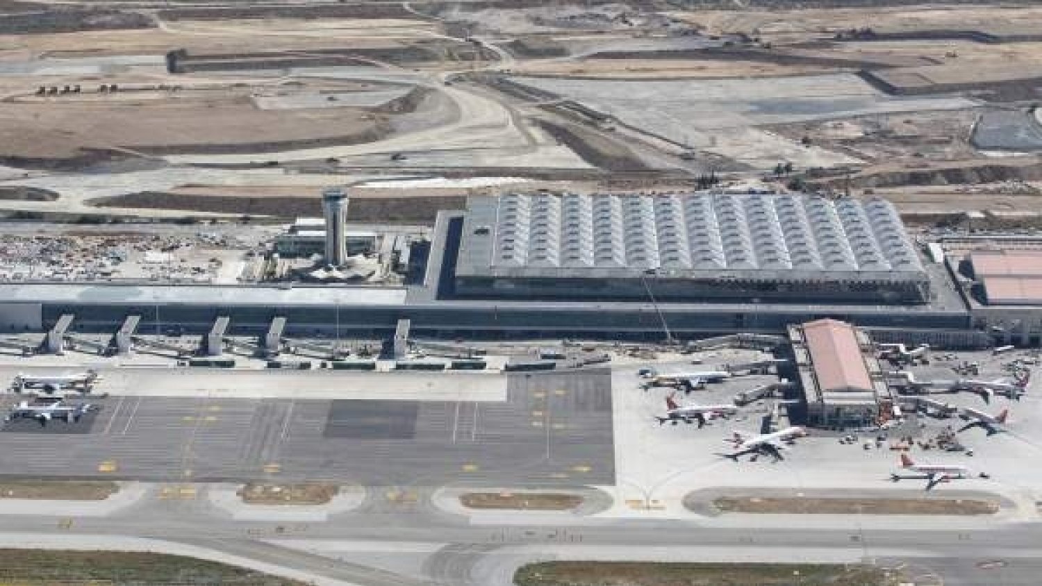 El Real Aeroclub de Málaga rememora la gesta de la línea aeropostal de 1919