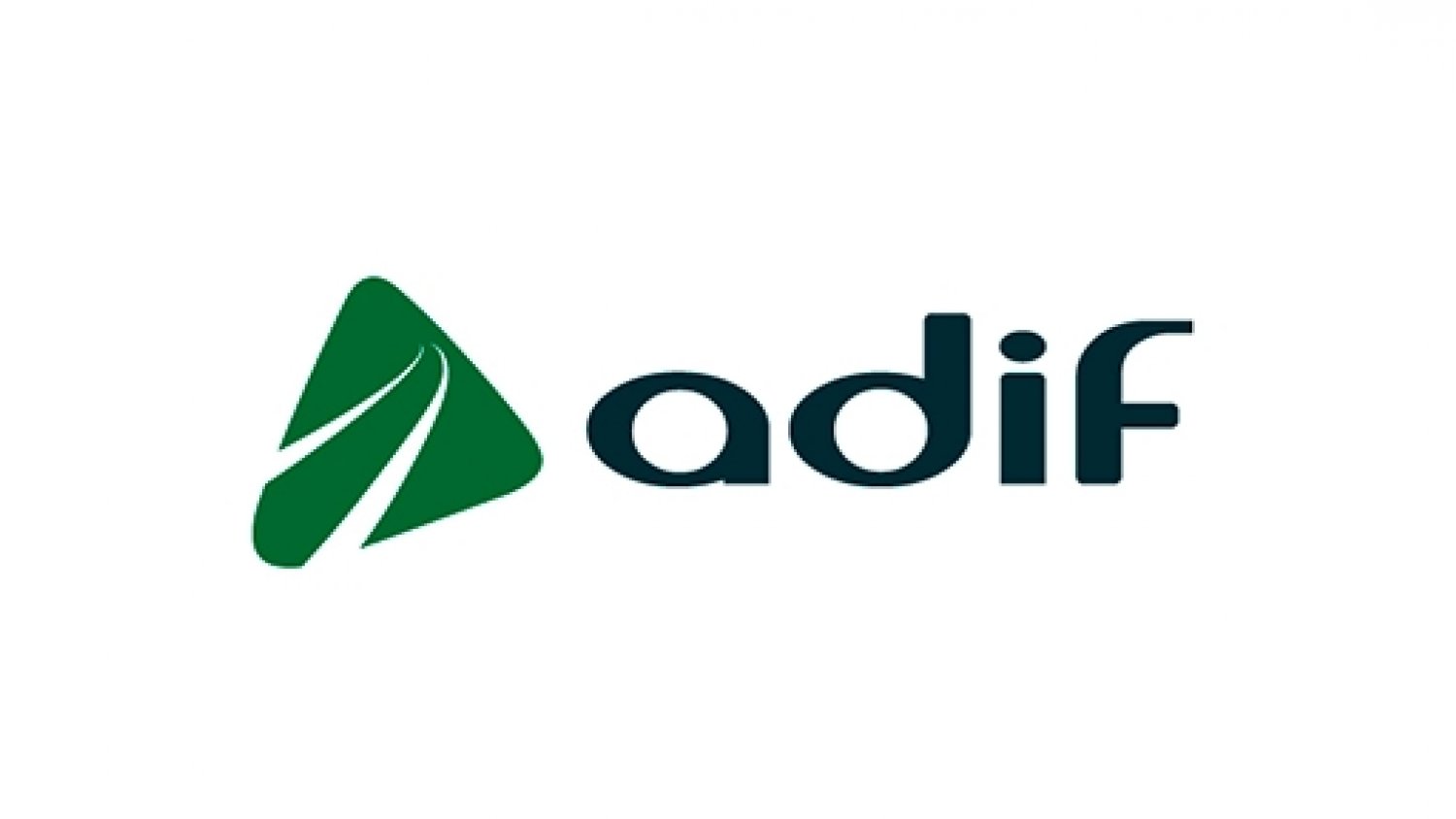Adif saca a subasta pública una parcela en Fuengirola