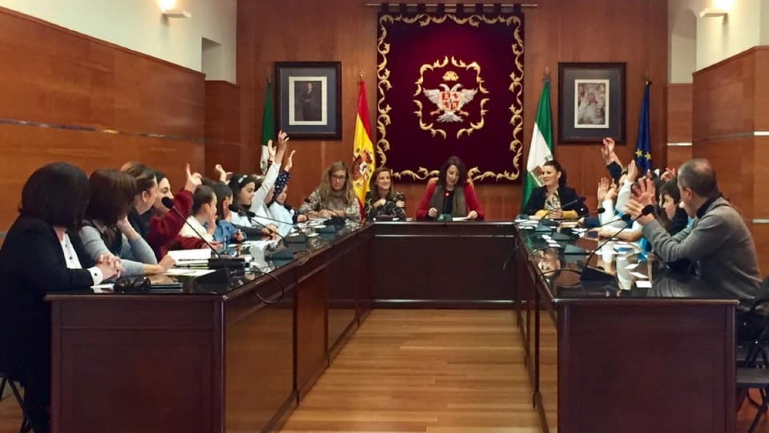 Escolares participan en el Pleno del Consejo de la Infancia y la Adolescencia