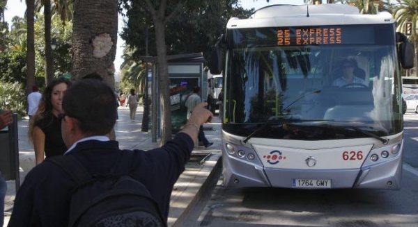 Las personas disfrazadas podrán viajar gratis en los autobuses de la EMT