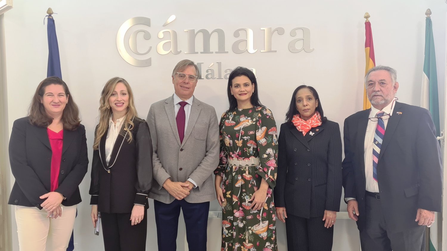 La cónsul de República Dominicana para Andalucía visita la Cámara de Comercio de Málaga