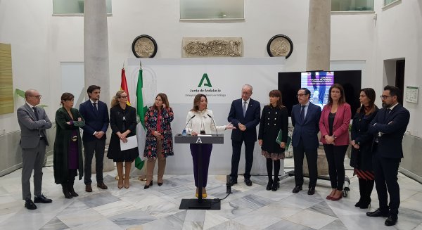 Navarro reivindica la unidad para construir una Málaga libre de violencia machista