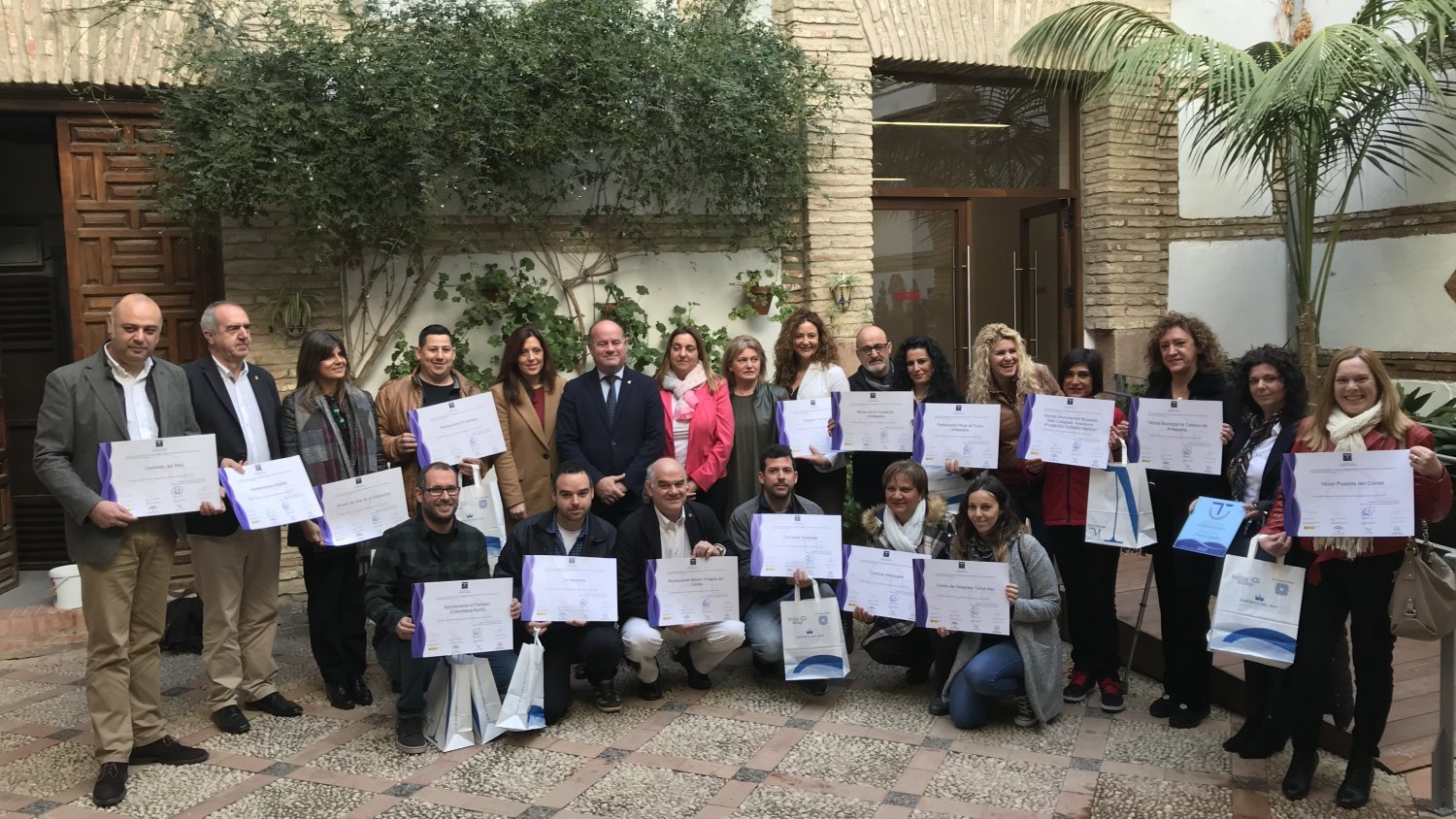 Entregados los primeros distintivos de Calidad Turística Caminito del Rey