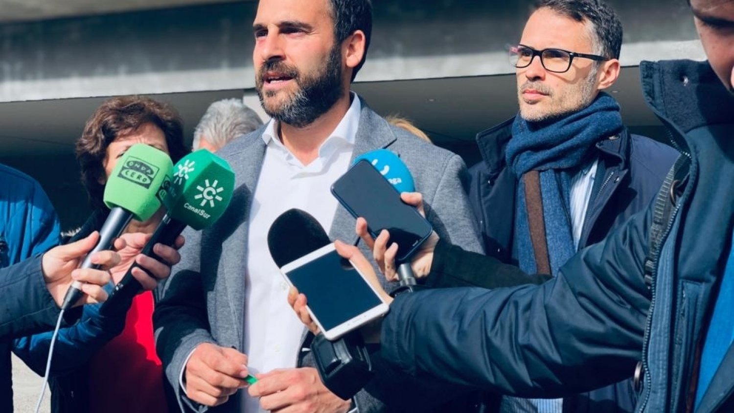 Daniel Pérez pide a De la Torre que convoque el pleno extraordinario antes del domingo