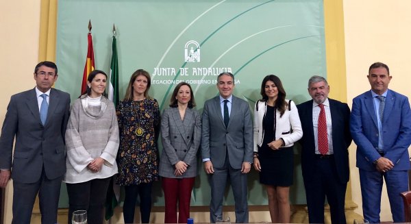 Bendodo recalca en Málaga que el Gobierno de la Junta tiene una única voz comprometida con los andaluces