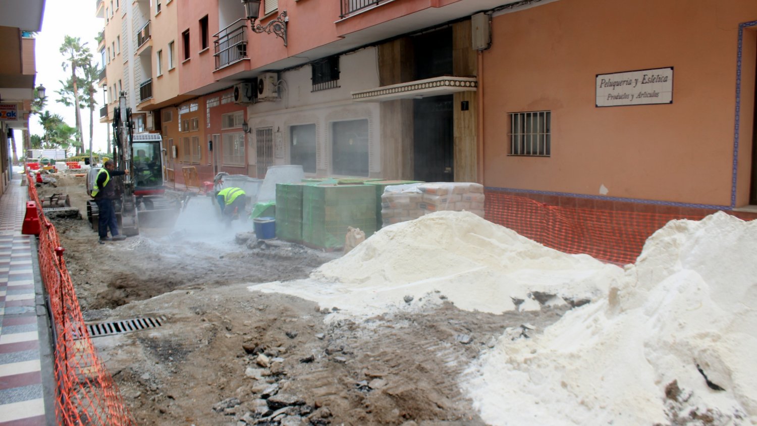Estepona inicia las obras de remodelación del Pasaje Victoria en el entorno de la calle San Roque