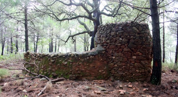 Estepona pone en funcionamiento un horno de brea del siglo XIX