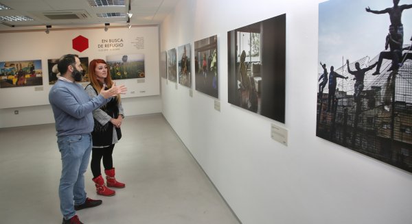 El Centro Cultural San Pedro acoge ‘En busca de refugio’, una exposición colectiva de 25 fotografías