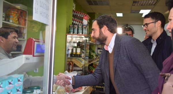 Daniel Pérez reclama que los barrios dejen de ser los grandes olvidados