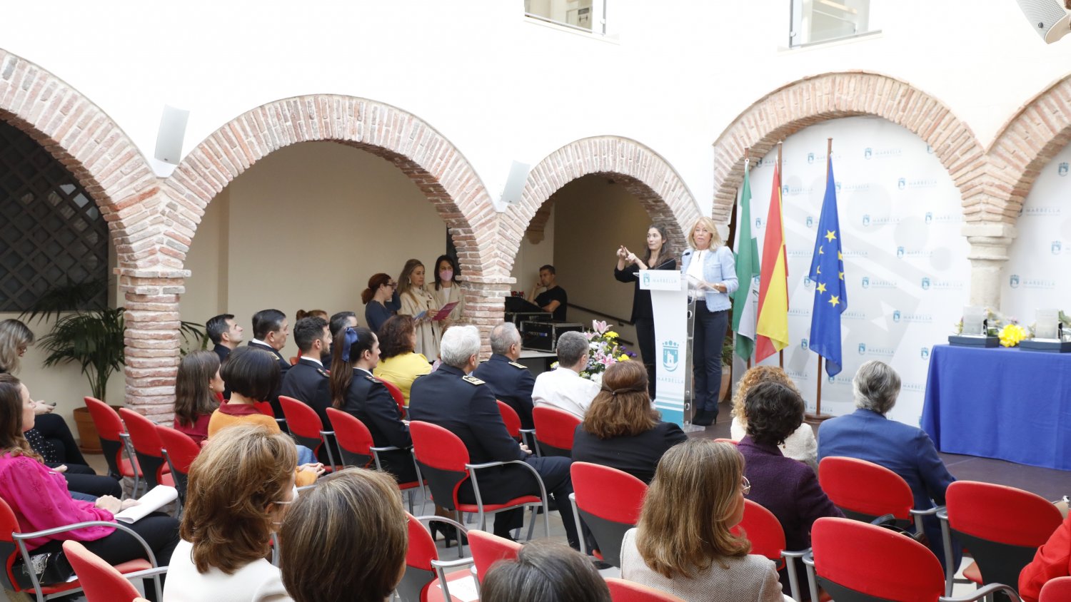 Marbella reconoce a varias instituciones por el Día Internacional para la eliminación de la Violencia Contra la Mujer