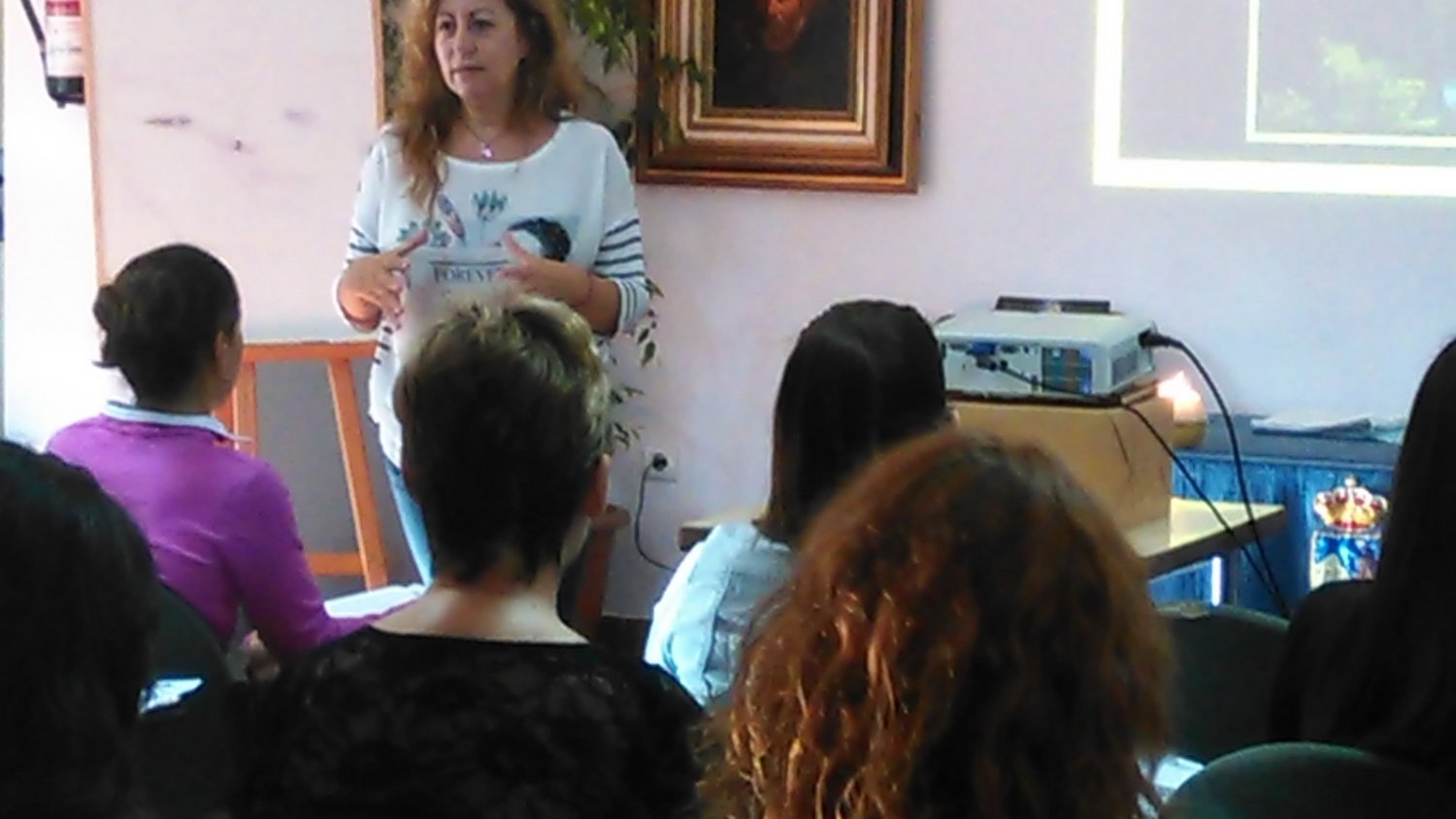 La delegación de la Mujer imparte un nuevo taller monográfico de “Los mensajes del cuerpo”