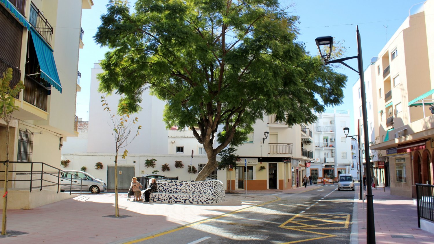 Estepona concluye las mejoras del entorno de la iglesia San José